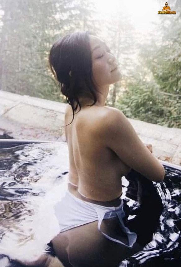 Karen Fukuhara Photo Collection photo 1