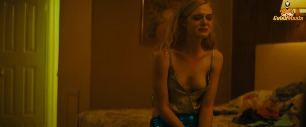 Elle Fanning Scene Photos Gallery photo 1