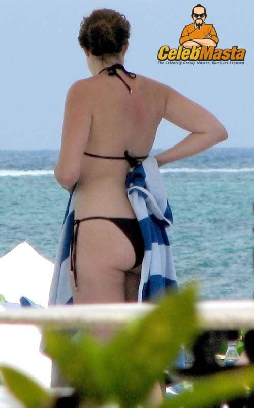 Mandy Moore Photo Gallery photo 1