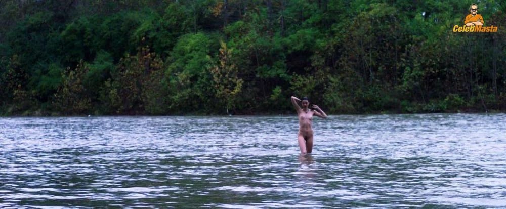 Margaret Qualley Pussy and Titties Skinny Dipping Photo Collection photo 1