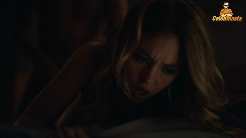 Sydney Sweeney Photo Set photo 1