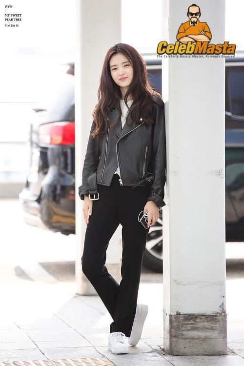 Kim Tae-Ri Photo Set photo 1