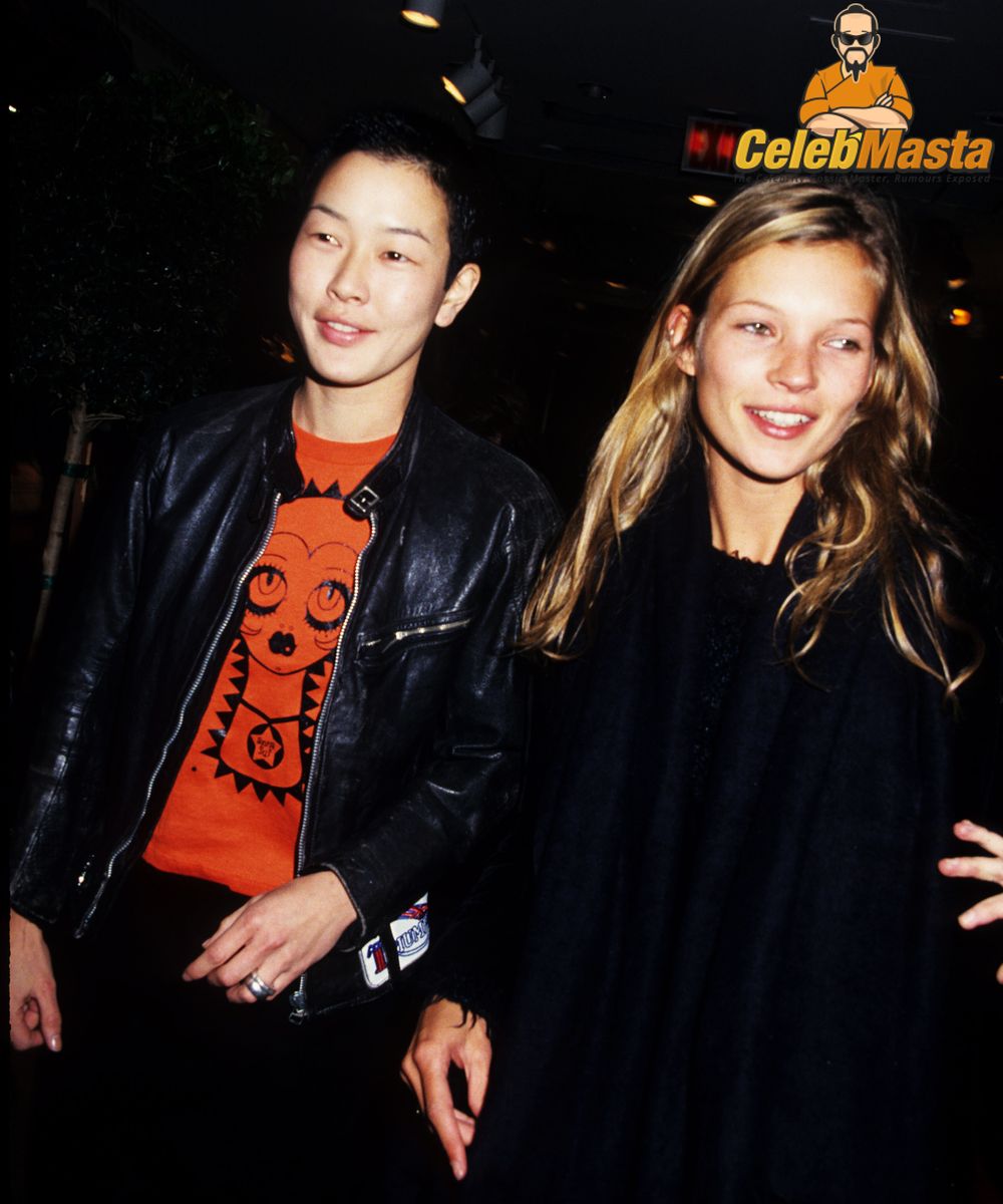 Jenny Shimizu Pics Gallery photo 1