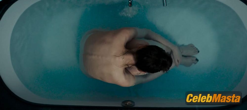 Photo Gallery: Carice Van Houten in Instinct photo 1