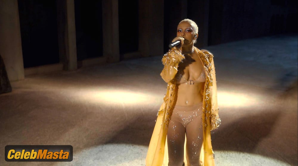 Doja Cat Scene Photos Gallery from Victoria’s Secret The Tour ’23 photo 1