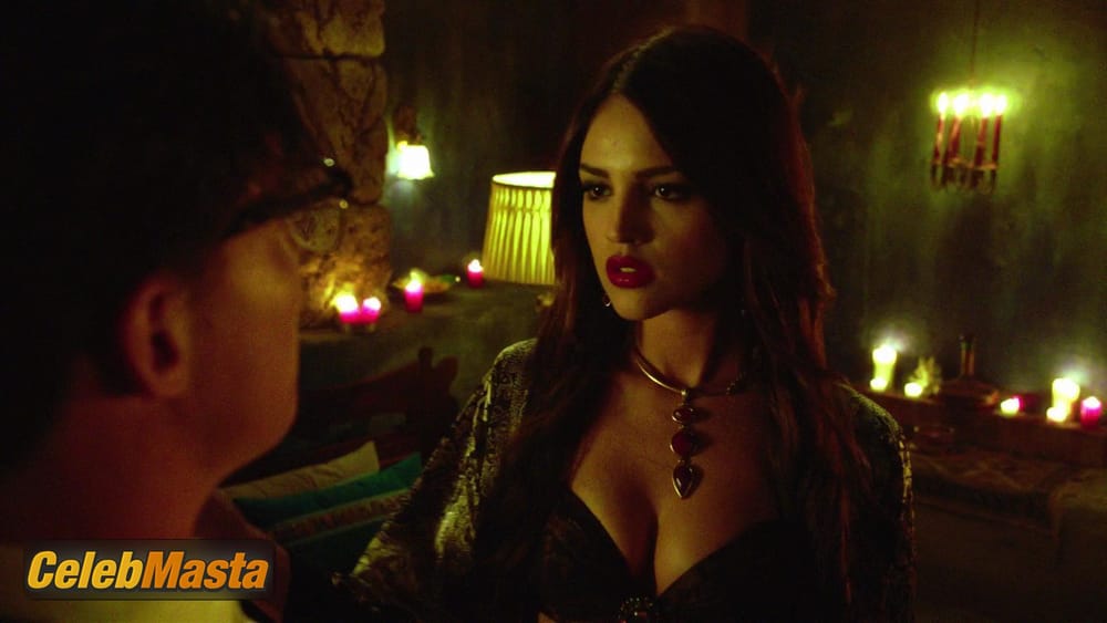 Eiza Gonzalez Scene Photos Gallery from From Dusk Till Dawn photo 1