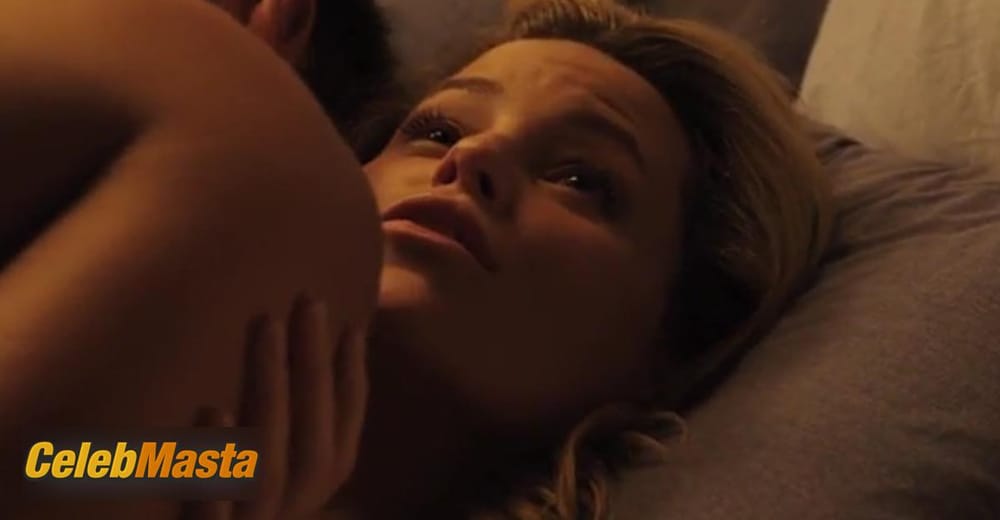 Elizabeth Banks Photos from Movie 43 photo 1