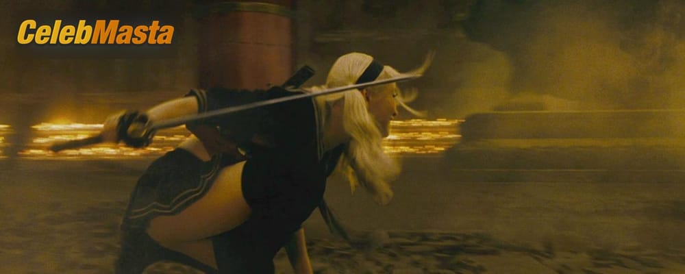 Emily Browning Scene Photos Gallery from Sucker Punch photo 1