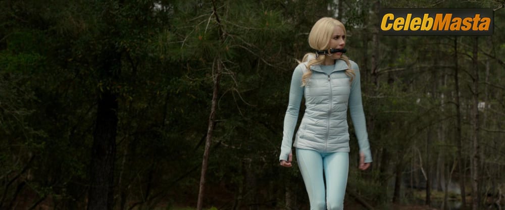 Emma Roberts Photos from The Hunt photo 1