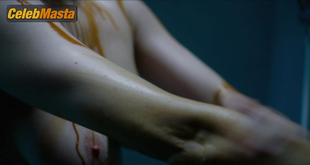 Eva Green Scene Photos Gallery from Proxima photo 1