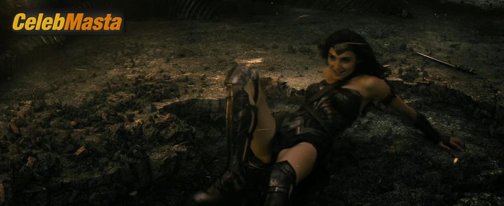 Gal Gadot Photo Collection from Batman V Superman Dawn Of Justice photo 1