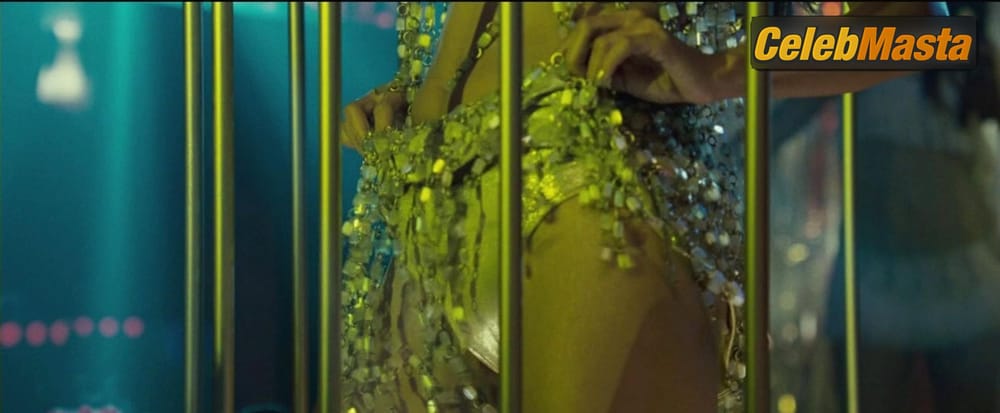 Halle Berry Photos from Frankie & Alice photo 1