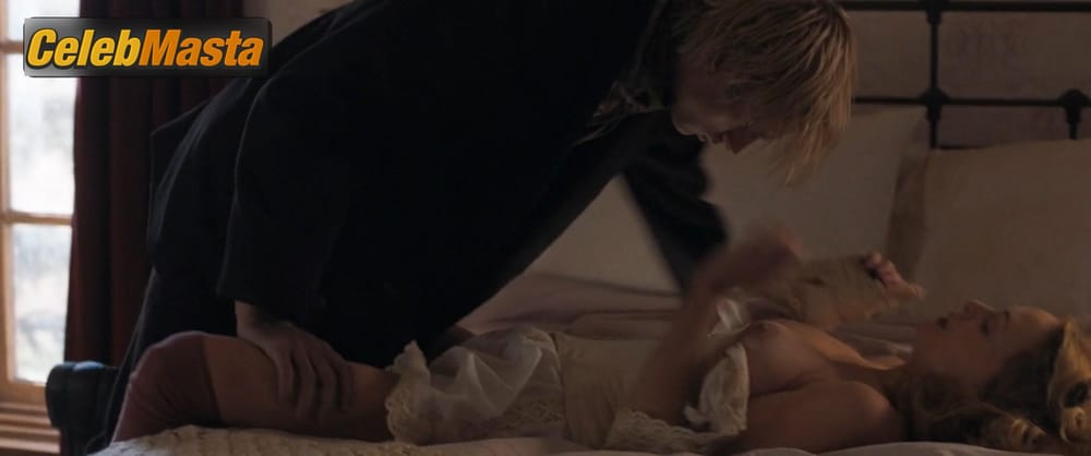 Heather Graham Scene Photos Gallery from The Last Son photo 1