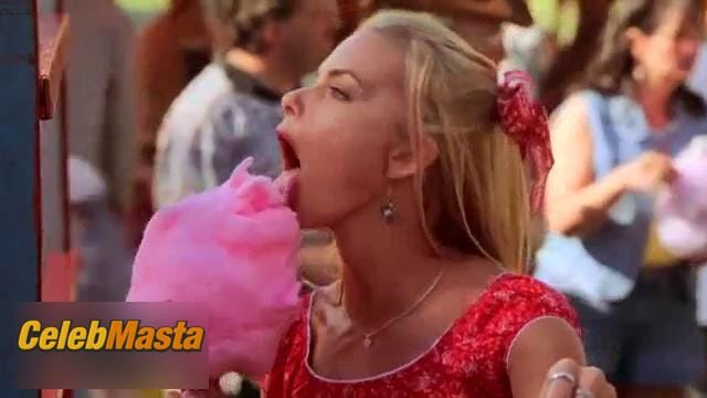 Photo Gallery: Jaime Pressly in Joe Dirt photo 1