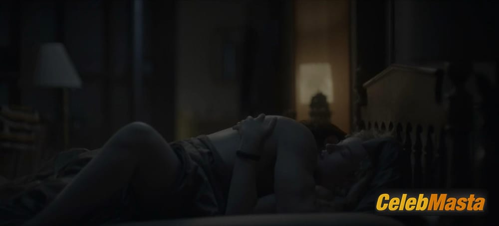 Photo Gallery: Julia Garner in Ozark photo 1