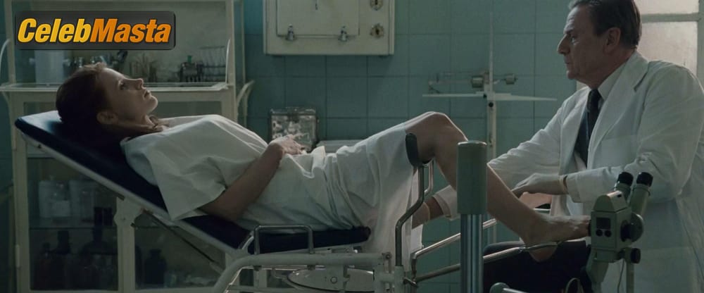 Jessica Chastain Photo Collection from The Debt photo 1