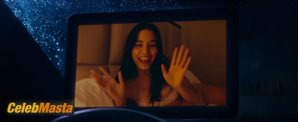 Jessica Gomes Photo Set from Father Figures photo 1