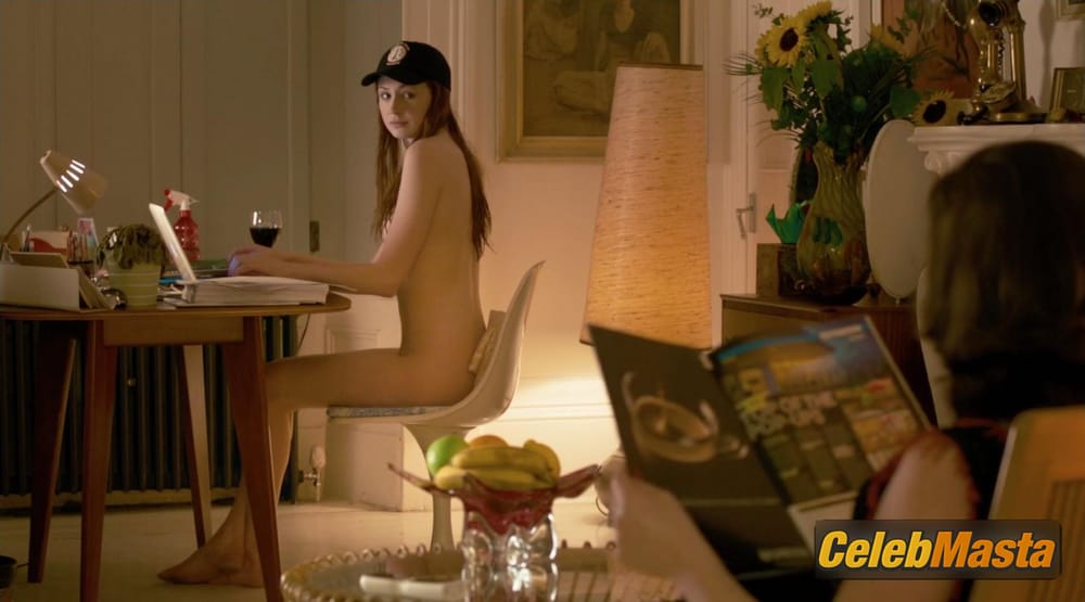 Karen Gillan Photo Gallery from Not Another Happy Ending photo 1