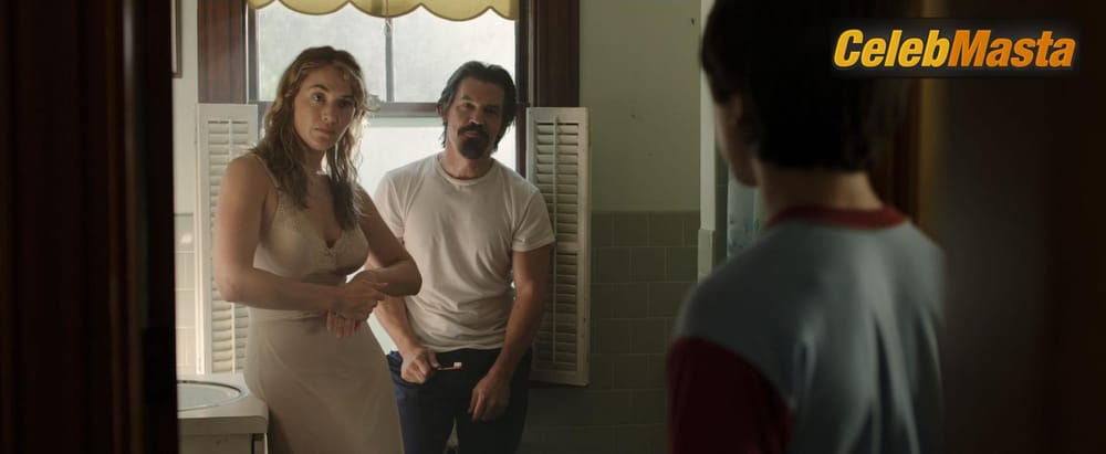 Kate Winslet Photo Set from Labor Day photo 1