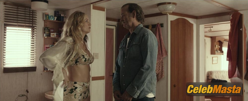 Kate Hudson Photo Gallery from Rock The Kasbah photo 1