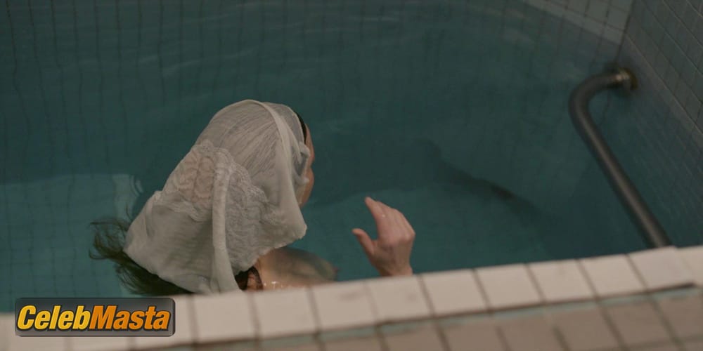 Kathryn Hahn Photo Set from Transparent photo 1