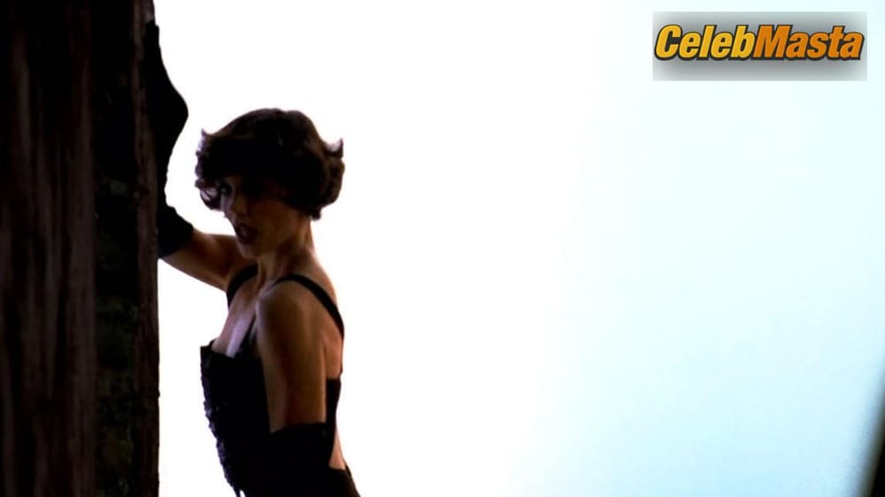 Katie Holmes Photo Collection from Eli Stone photo 1