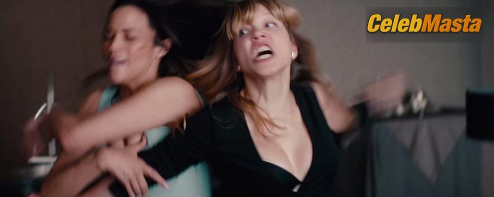 Lea Seydoux Photo Collection from Mission Impossible – Ghost Protocol photo 1