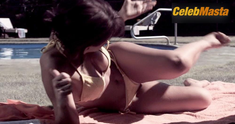 Lacey Chabert Photo Gallery from Thirst photo 1