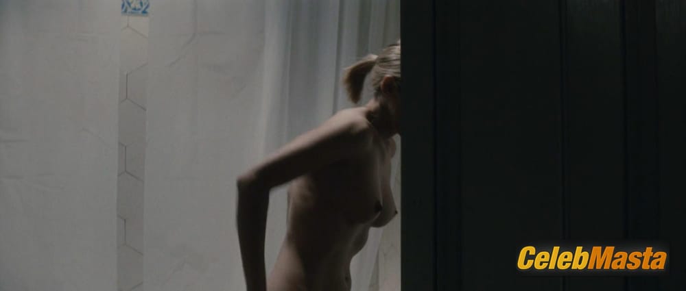 Photo Gallery: Lena Headey in The Broken photo 1