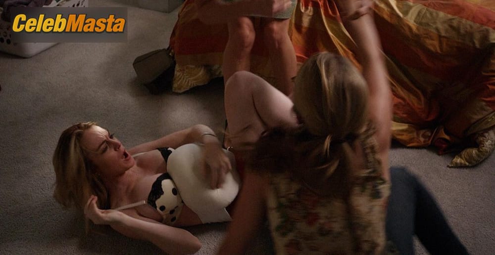 Lindsay Lohan Photo Gallery from Labor Pains photo 1