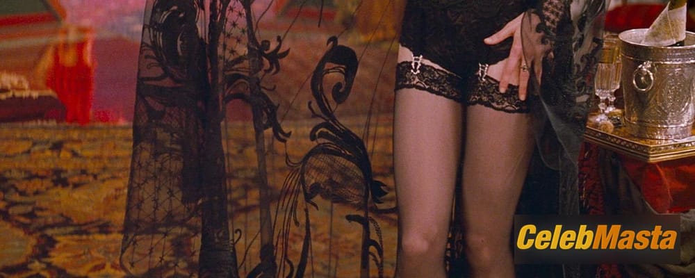 Nicole Kidman Photo Gallery from Moulin Rouge! photo 1