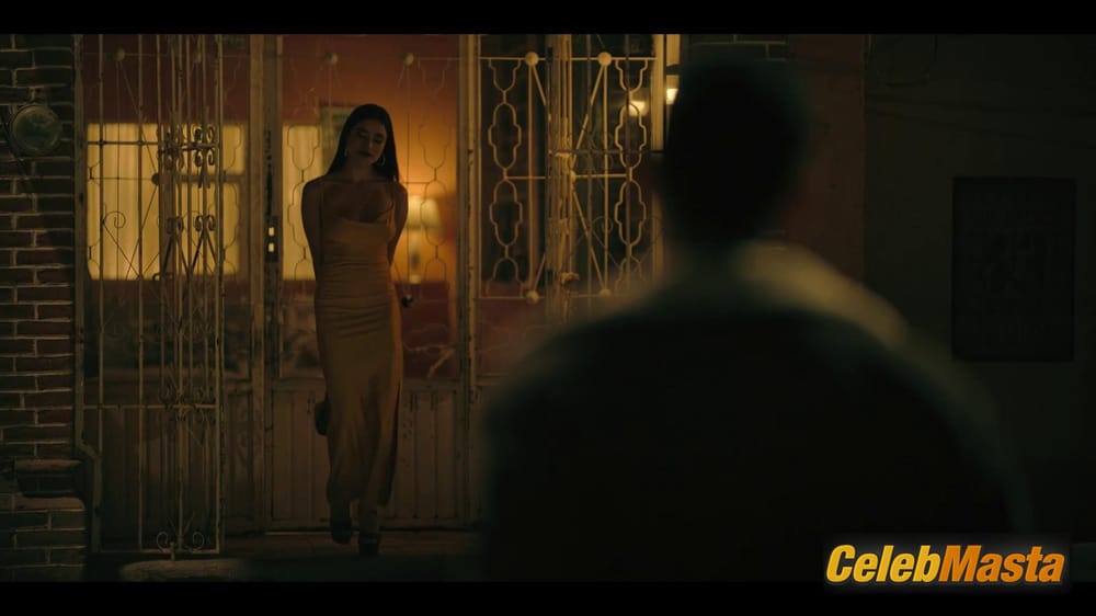 Photo Gallery: Paulina Gaitan in Coyotl, Hero And Beast photo 1