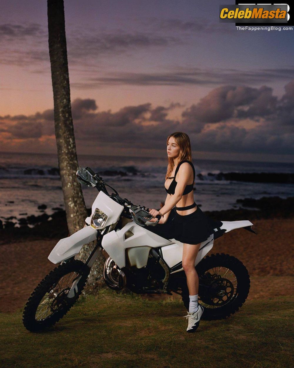 Sydney Sweeney Sexy Poses Flaunting Her Stunning Figure On A Motorcycle In A Photoshoot For Jacquemus photo 1