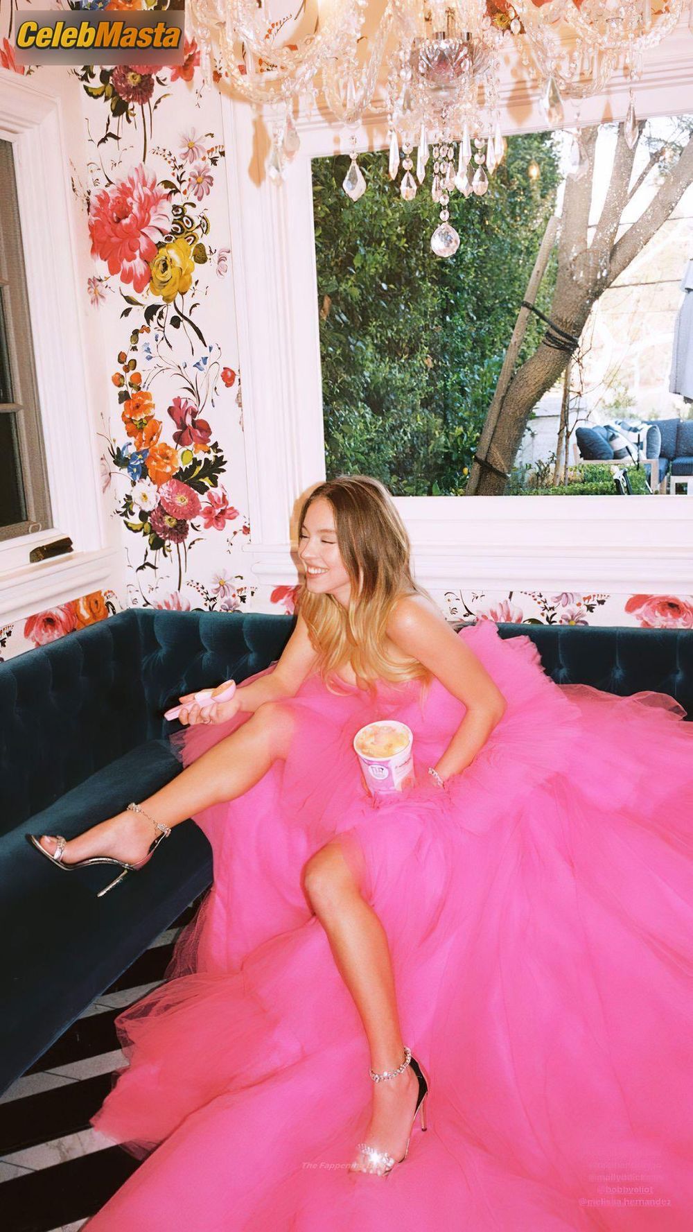 Sydney Sweeney Sexy Poses in A Pink Dress Lingerie Showing Sexy Legs And Tits Photo Gallery photo 1