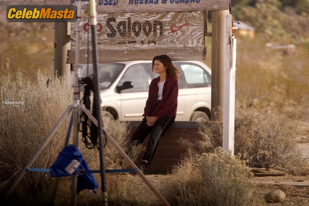 Zendaya Sexy Spotted Showing Off Her Hot Pokies On Euphoria Set In Palmdale Photo Gallery photo 1