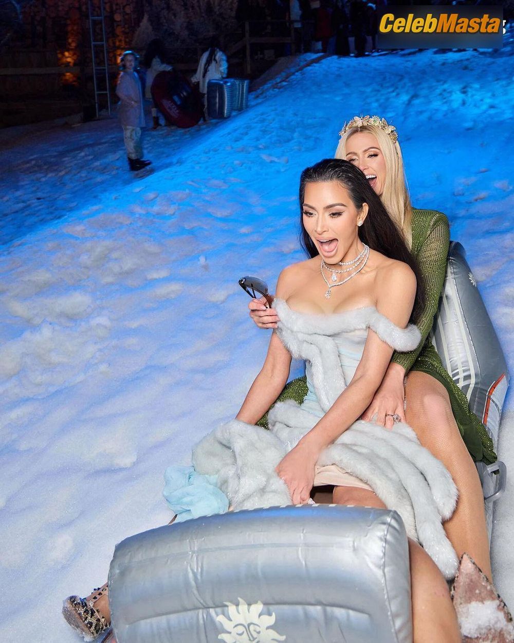 Kim Kardashian’s Sexy Winter Adventure Photo Gallery photo 1