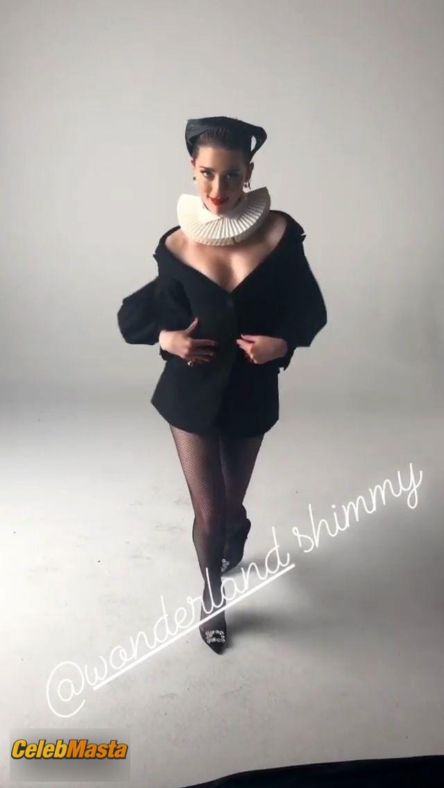 Amber Heard sexy photos for Wonderland Magazine photo 1