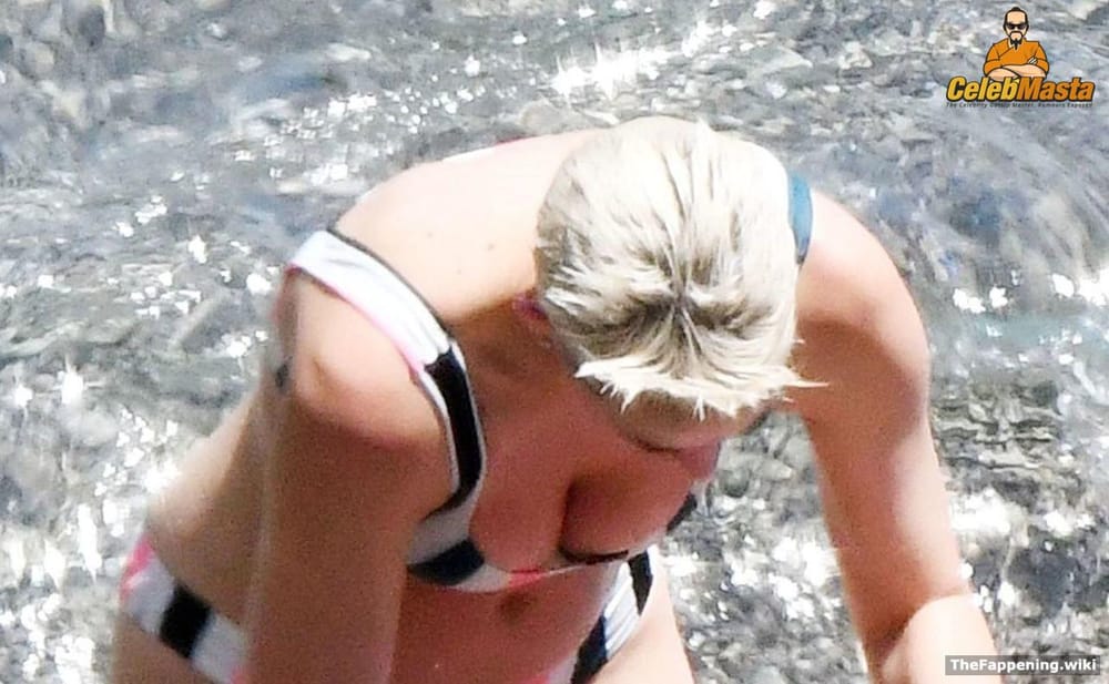 Katy Perry Pics Collection photo 1