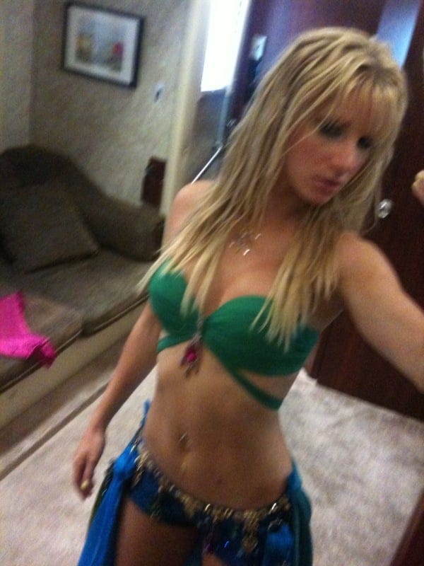 Photo Gallery: Heather Morris photo 1