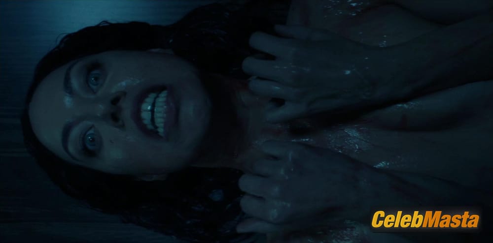 Photo Gallery: Aubrey Plaza in Legion photo 1