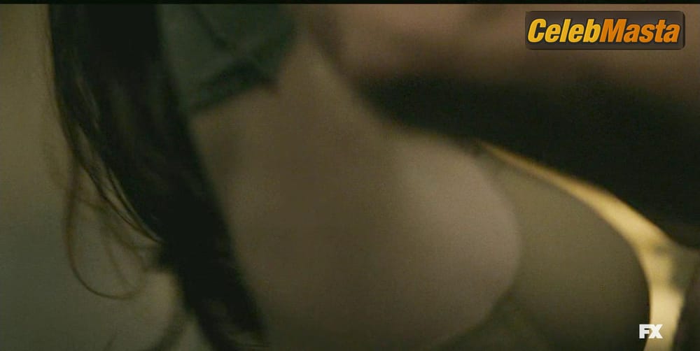 Photo Gallery: Sarah Bolger in Mayans M.c. photo 1