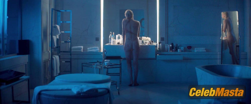 Charlize Theron Pics from the Set of Atomic Blonde photo 1