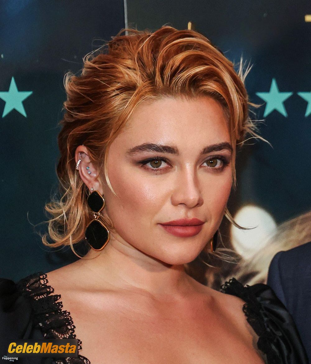 Florence Pugh Sexy Stuns In A Hot Black Lace At We Live In Time Premiere In London Photo Gallery photo 1