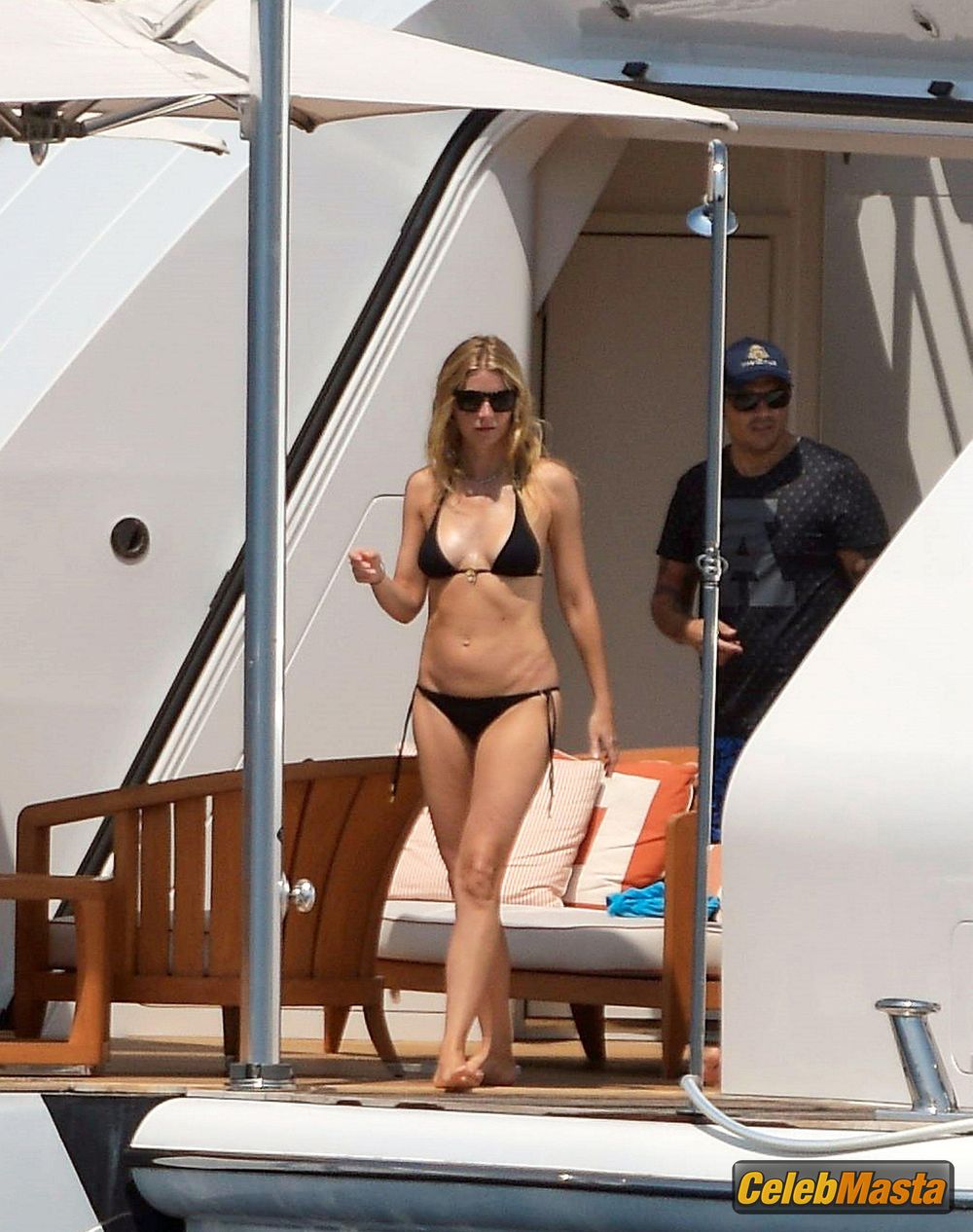 Gwyneth Paltrow Pics Collection photo 1