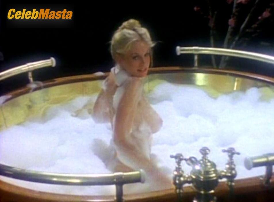 Dorothy Stratten Photo Set from Hugh Hefner Once Upon A Time photo 1