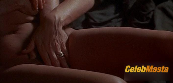 Photo Gallery: Elizabeth Perkins in I’m Losing You photo 1
