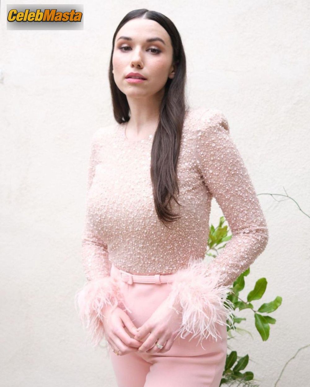 Photo Gallery: Grace Fulton New Sexy Photos photo 1