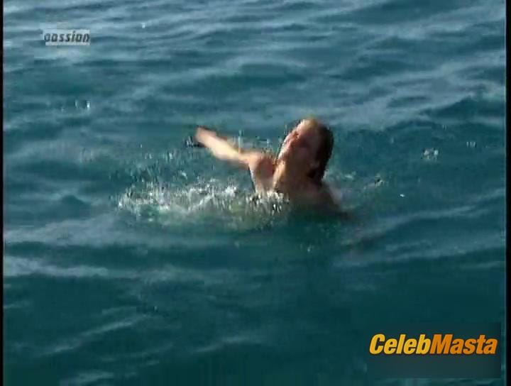 Valerie Niehaus Photos from Verbotene Liebe photo 1