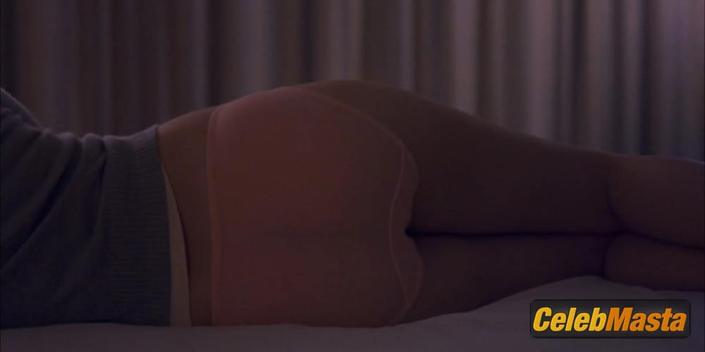 Sofia Coppola Photo Set from Lost In Translation photo 1