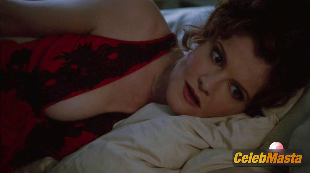 Rebecca Wisocky Scene Photos Gallery from Devious Maids photo 1